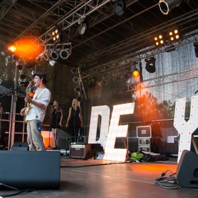 Sunswingpoolparty2015 1 025