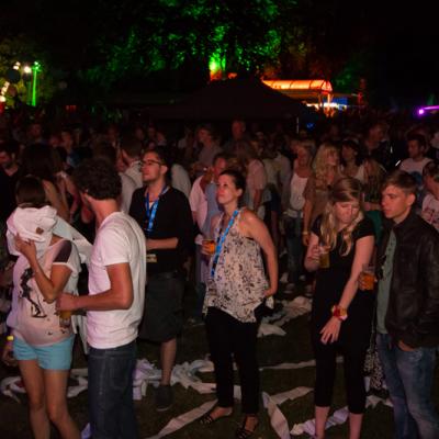 Sunswingpoolparty2015 1 068