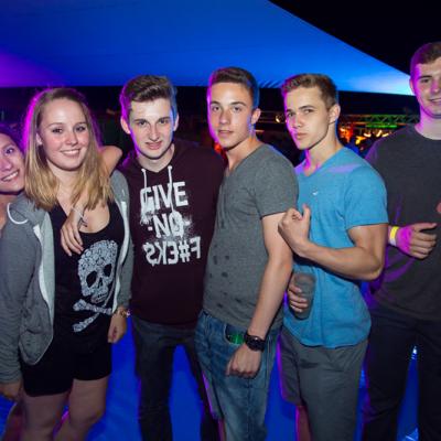 Sunswingpoolparty2015 1 081