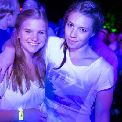 Sunswingpoolparty2015 1 096