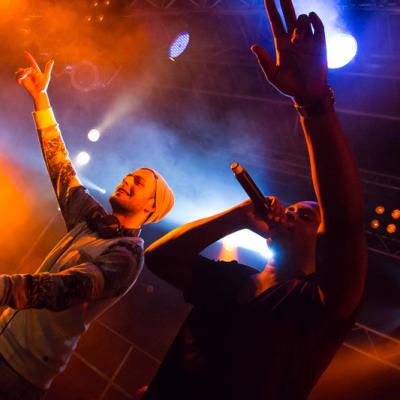 Sunswingpoolparty2015 1 099