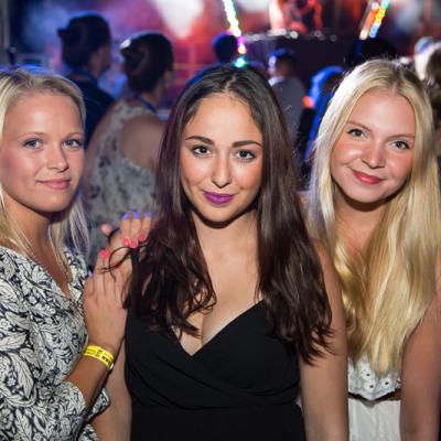 Sunswingpoolparty2015 1 104