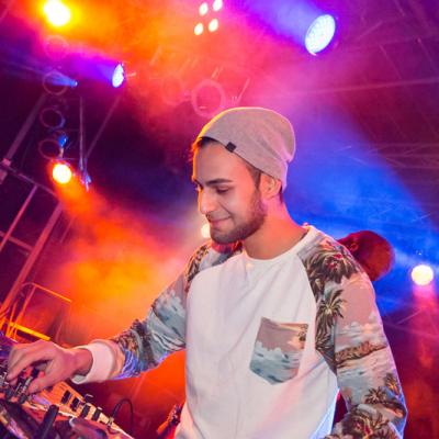 Sunswingpoolparty2015 1 109