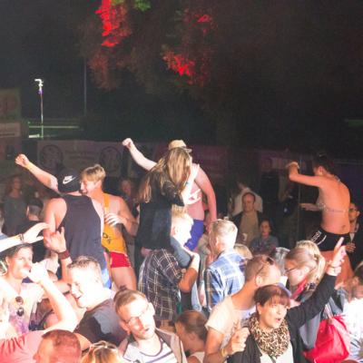 Sunswingpoolparty2015 1 126