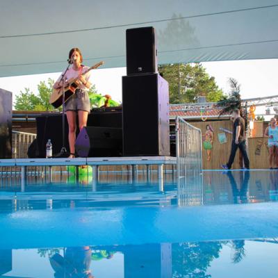 Sunswingpoolparty2015 2 03