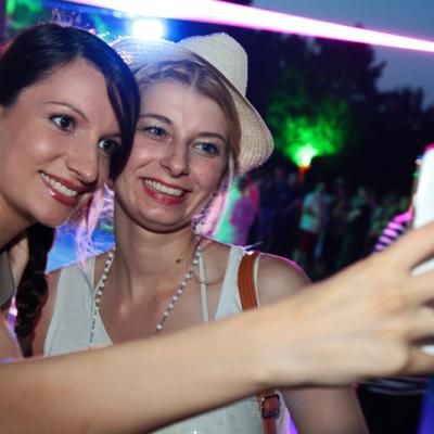 Sunswingpoolparty2014 213