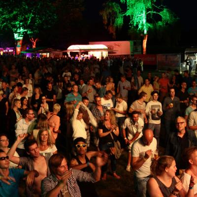 Sunswingpoolparty2014 289