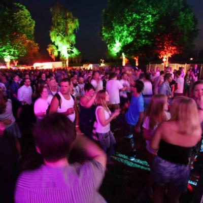 Sunswingpoolparty2014 414