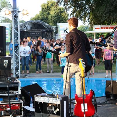 Sunswingpoolparty2014 91